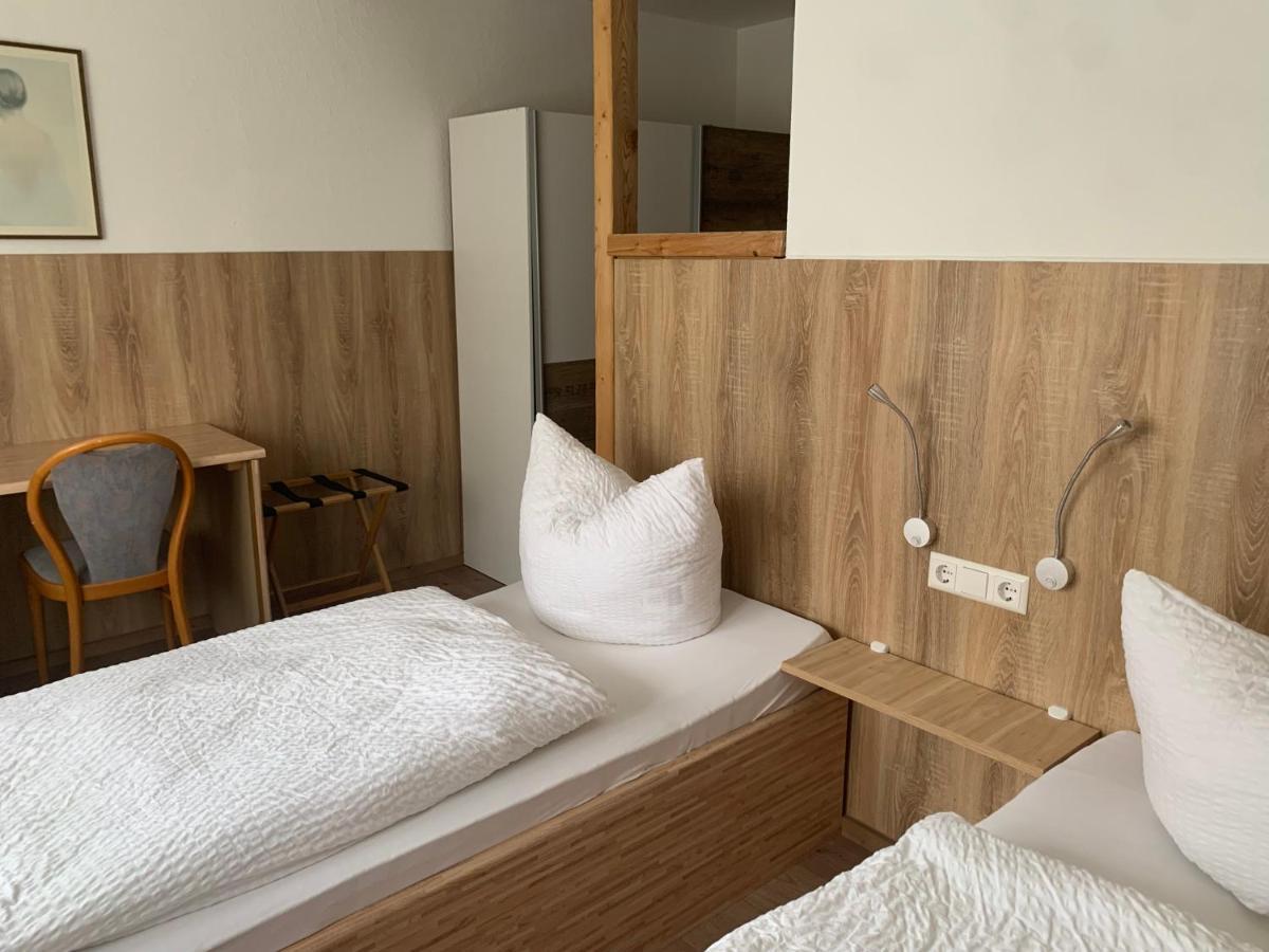 Hotel Schweizerhof Böbingen an der Rems Esterno foto