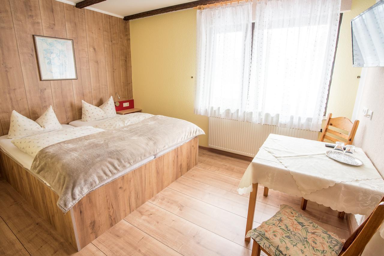 Hotel Schweizerhof Böbingen an der Rems Esterno foto
